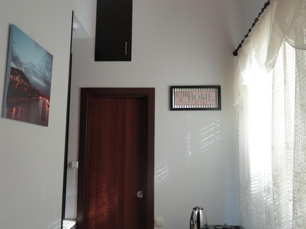 Fine Apartment