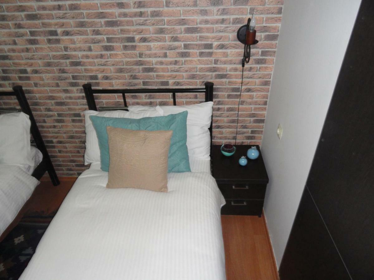 Fine Apartment
